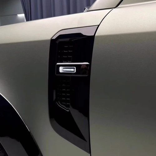 For land rover - land,